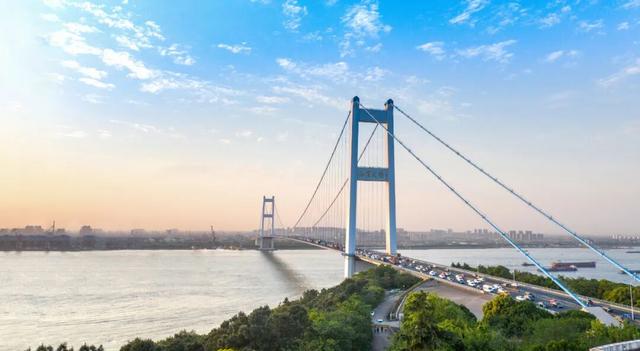 读澄之城：在古今交融中触摸江阴脉搏