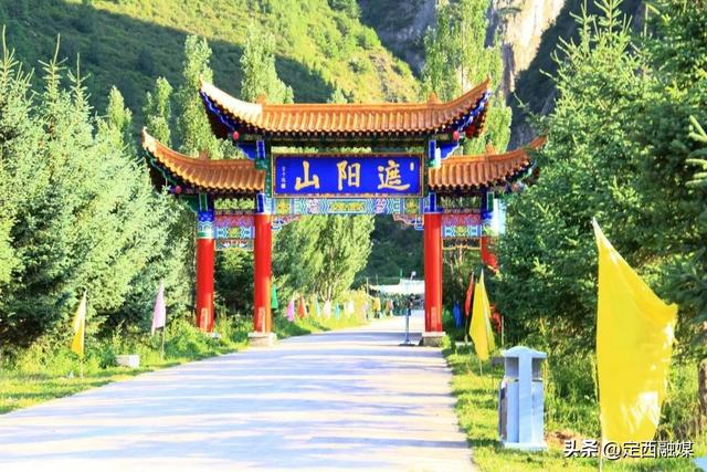 不管怎样，秋天你都该去一次遮阳山