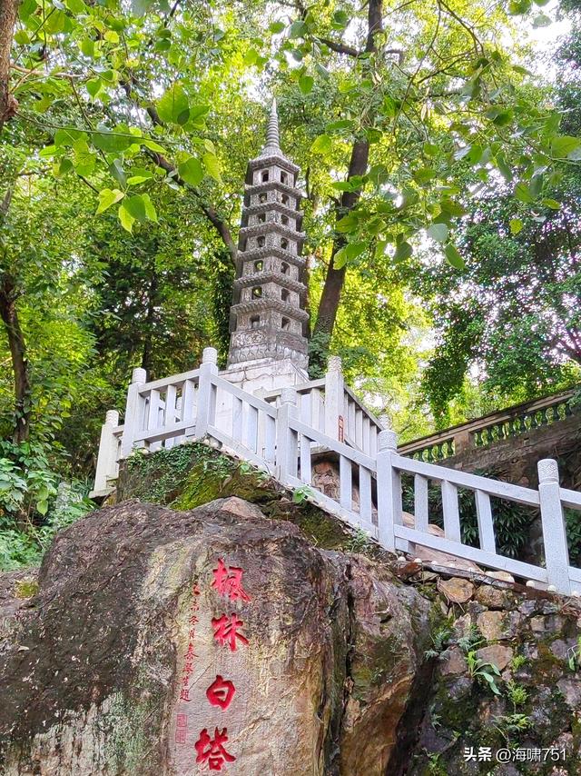 西樵山宝峰寺、白云古寺