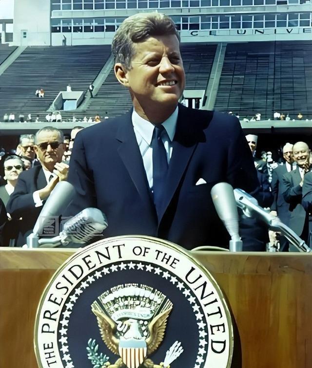 特朗普已做好开战准备？王毅曾警告：中美一旦冲突，结局只有一个