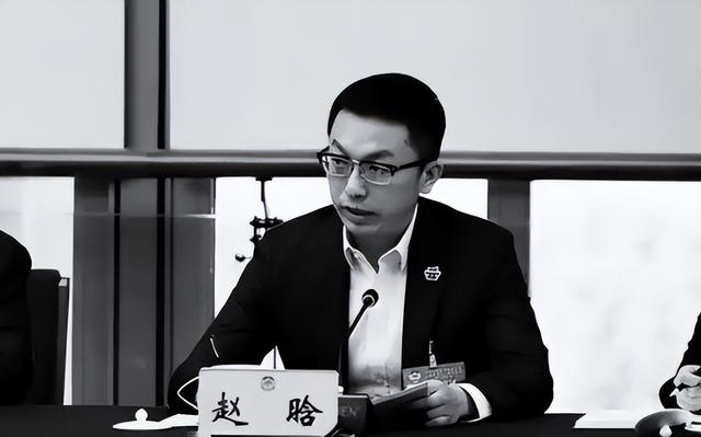 有命赚没命花！又一餐饮巨头去世，年收入超10亿，死因曝光太可惜