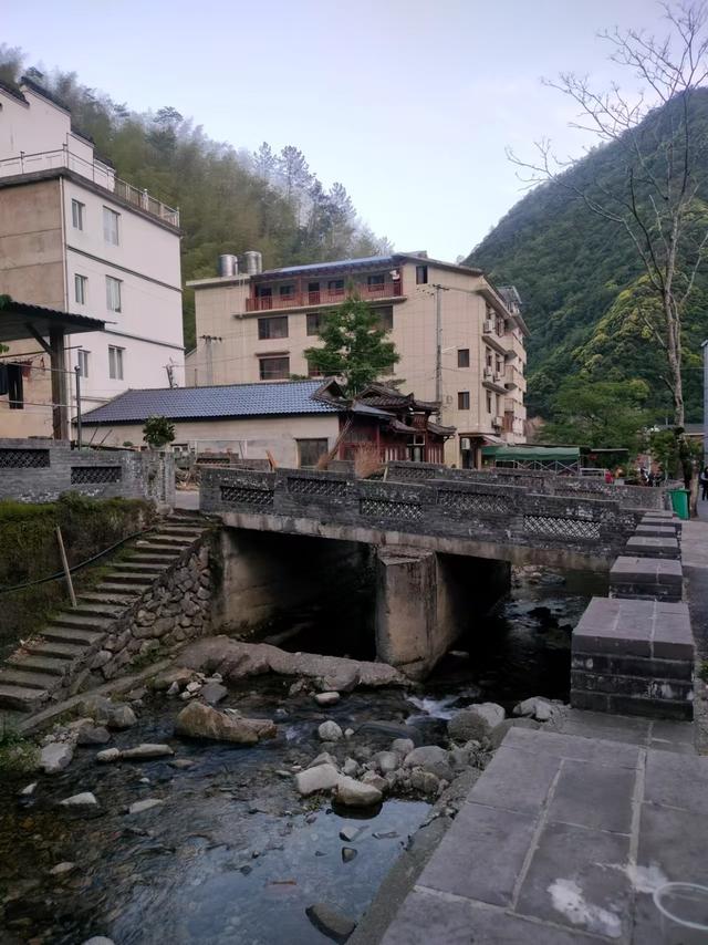 太湖源印象(三)：神龙川中听竹音