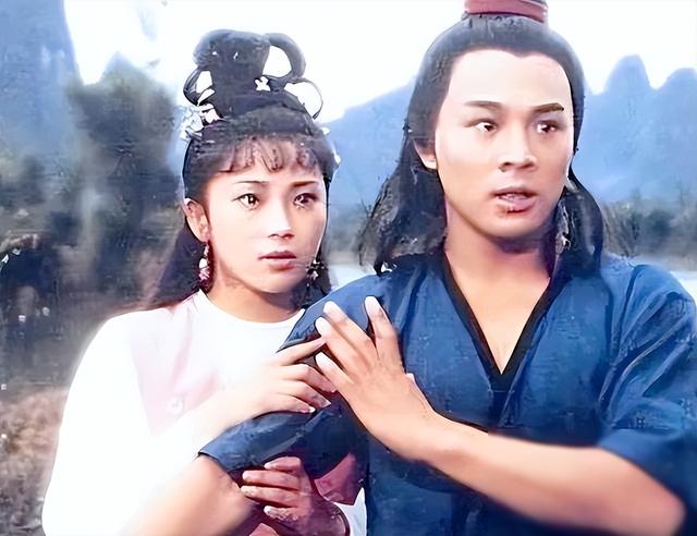 李连杰做梦也没想到，花几千万培养的女儿，竟给美国前妻做了嫁衣
