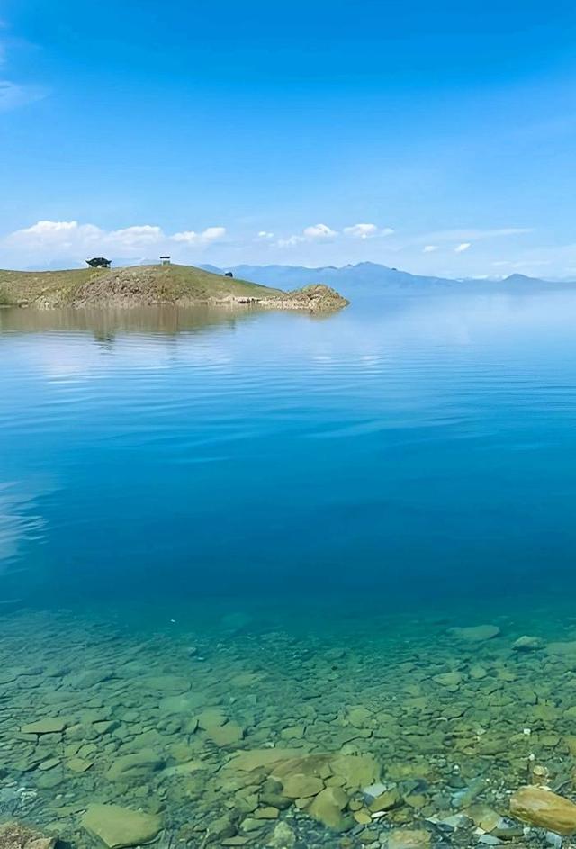 游新疆净海赛里木湖