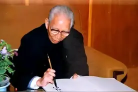 兰州军区司令员，为何不是一野上将担任，而是资历浅的张达志呢？图片