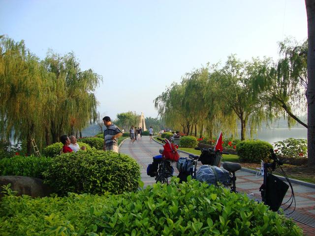 五十岁的我踏上新旅程 首骑单车(四)泉州2010.9.23---26)