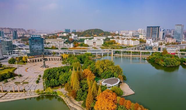 我是甘肃人，去了趟海南海口，忍不住想说说，海口给我的5个印象?