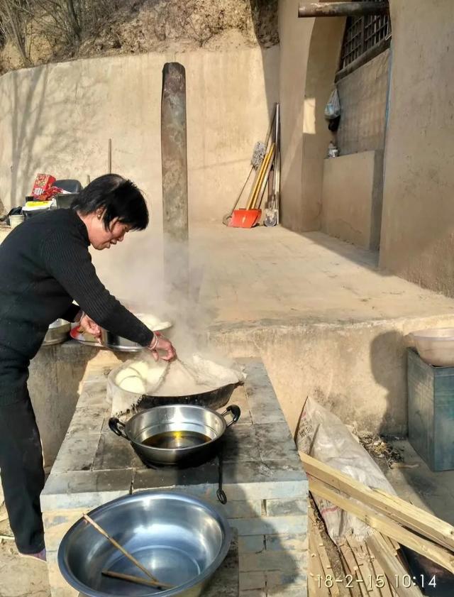 杨家岭的白面馍馍