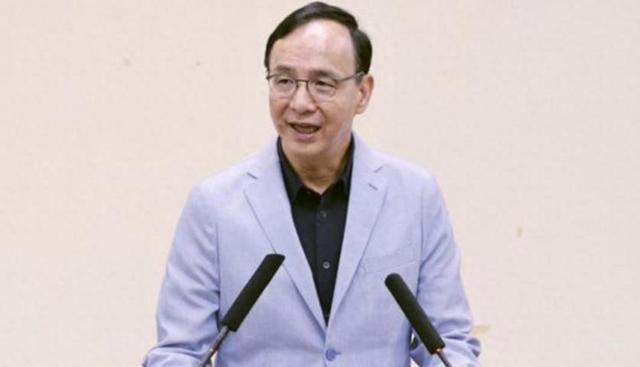 台当局发表最强“拒统”宣言，郑丽文提出一中保台，大陆逐个回应