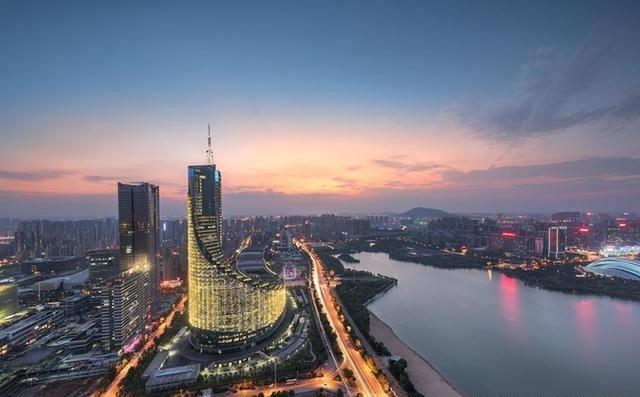 我是河南人，刚从安徽合肥回来，实在忍不住想说：对合肥5点印象