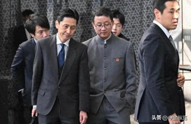 日本政客“戏精”附体？高市早苗模仿拜登玩火，台海局势由不得她