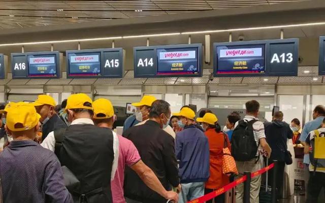 49条航线全取消！中国对日反制铁了心，高市早苗慌了:我很积极