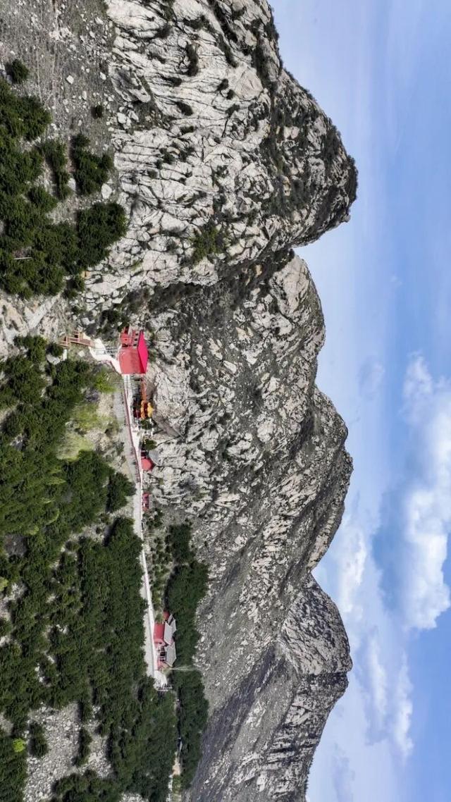 静乐这座山能预测天气！
