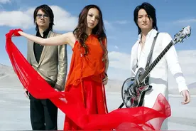 “飞儿乐团”踢走主唱5年后，一方依旧风光无限，一方却报应来了图片