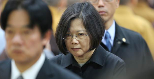 赖清德刚挑衅完大陆，新加坡就作出郑重涉台表态，民进党要破防？