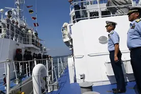 解放军围台行动开始后，很不安分的菲律宾，马上向台海方向出兵图片