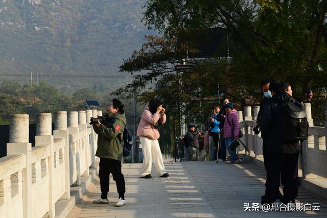 邢台天梯山：秋色美景入画来