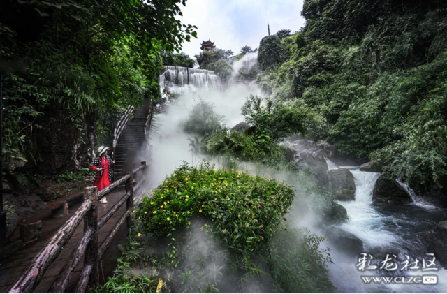 在尼珠河与山水私语。