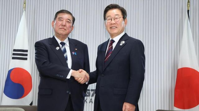 韩国特使团抵达北京，下飞机的第一句话不简单，中方回应很干脆