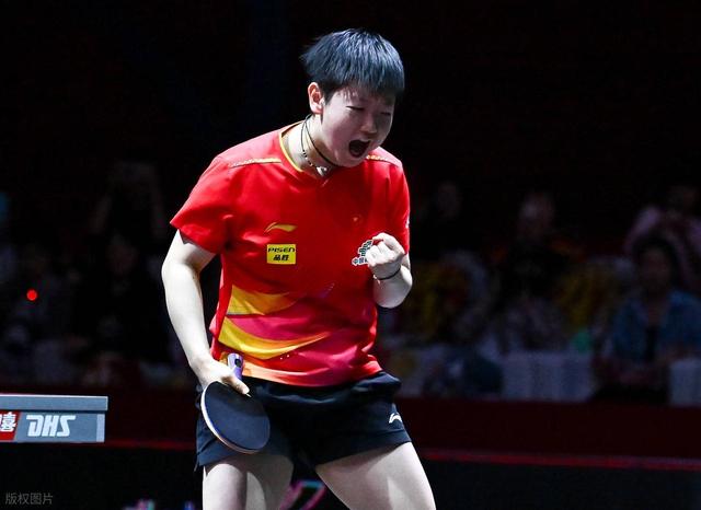 WTT横滨冠军赛：国乒8人晋级单打八强！孙颖莎3-1逆转桥本帆乃香