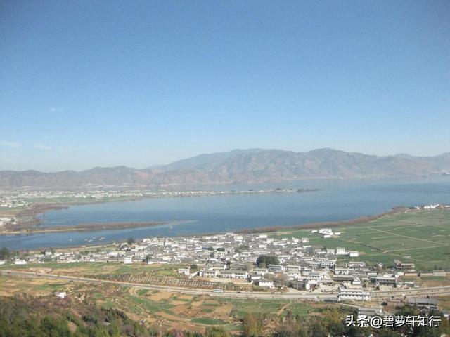 云南两大高原湖泊，滇池和洱海哪个大？