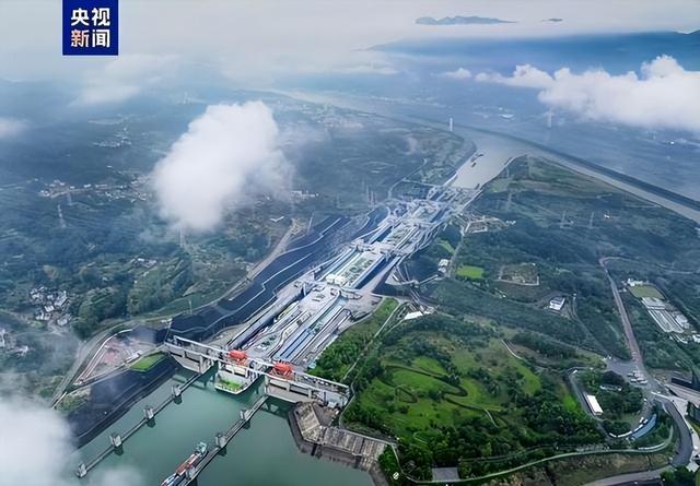 三峡大坝账本曝光：运行了20余年，2500亿投入如今回本了吗？