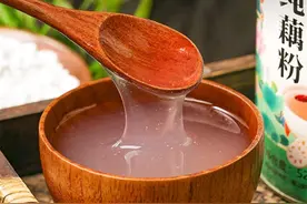 买藕粉，别管啥牌子，切记先看标准号和颜色，避开假藕粉图片