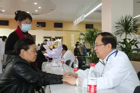 石家庄又添一所三级综合医院 石家庄医学高等专科学校附属医院正式开诊图片