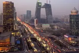 同为汽车产业大国，中美两国的汽车保有量分别是多少？图片