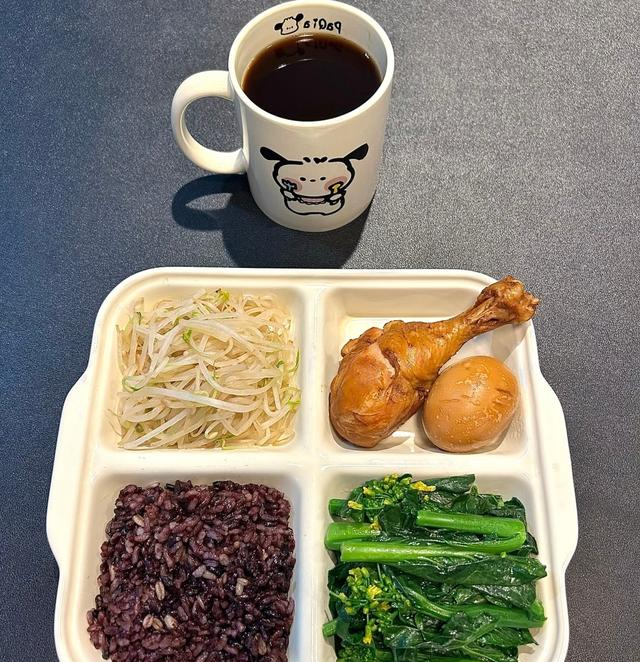 “瘦下来都是我应得的”：一个月28斤，减脂餐食谱分享