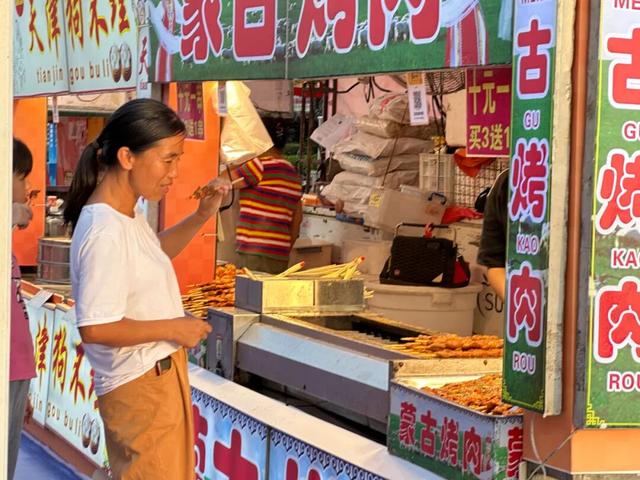 焰火、光影……这个假期，肇庆氛围拉满！明天，还有这些“搞作”→