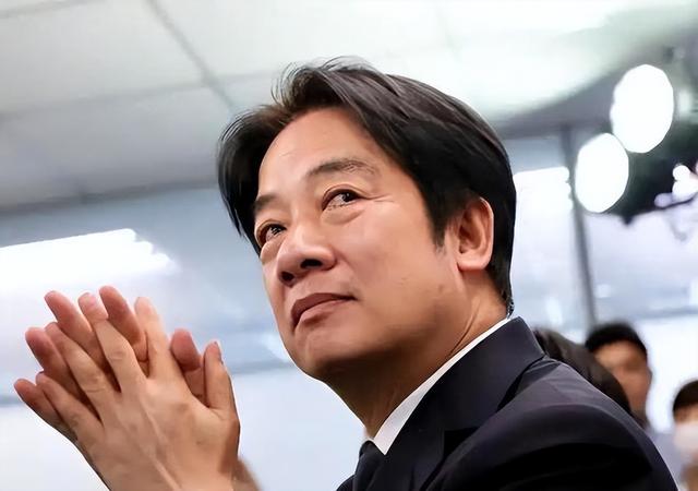 2大消息传来，赖清德即将离台，人民日报发声，对赖改了新称呼