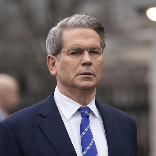 0票反对！美全票通过涉台法案，黄仁勋通告全球，中美交易恐生变