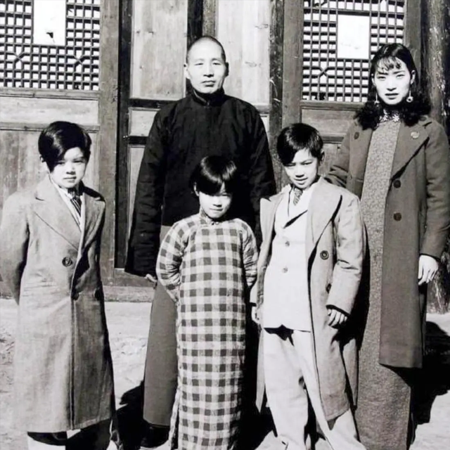 65年彭总重游大渡河，竟然发现：就算把泸定桥炸了，红军也能过河