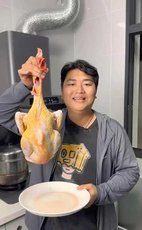 一道白切鸡引骂战！全红婵哥哥淘汰，官媒、岳云鹏都被卷进来@序
