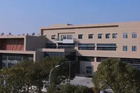 闵行这个社区文化活动中心26日起试运营：图书馆、小剧场……图片
