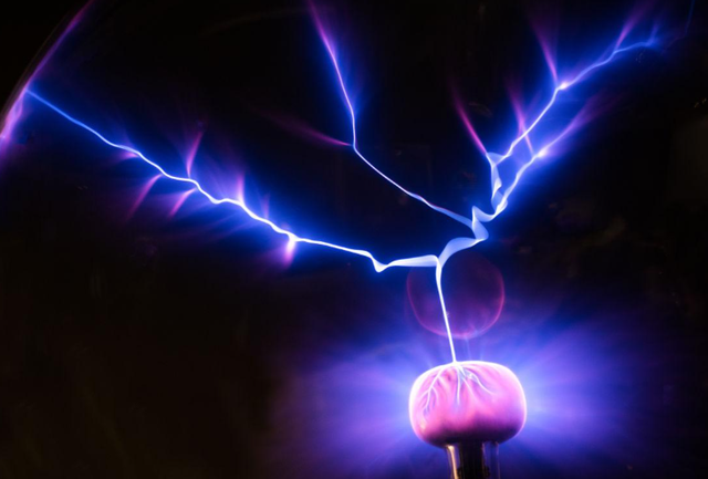 哈尔滨工业大学突破的不是光刻机技术，外媒：中芯国际“赢麻”了