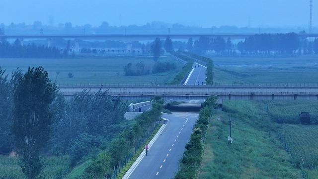 #运城头条#世界骑行日风雨中黄河一号旅游公路“骑”乐无穷