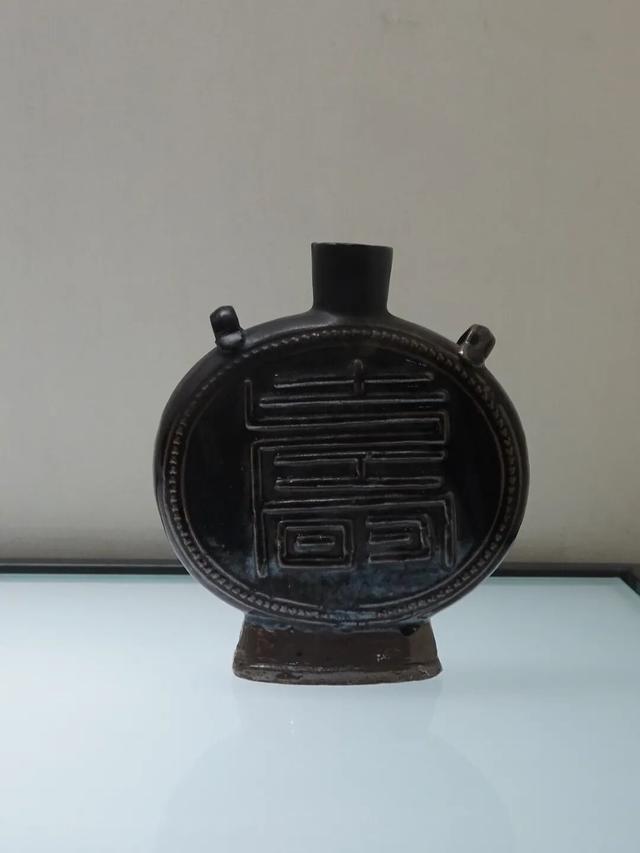 河北磁县，磁州窑博物馆笔记，那些白地黑花的枕头会讲故事