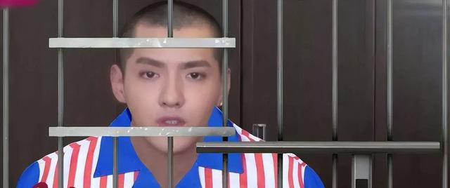 陪玩陪睡根本不够！目无王法、集体开嫖，周迅遭殃 阴暗面彻底曝光