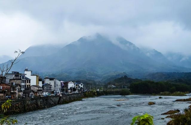 去上饶别再只拍云海！铅山的愁与辩，才藏着江西真底蕴