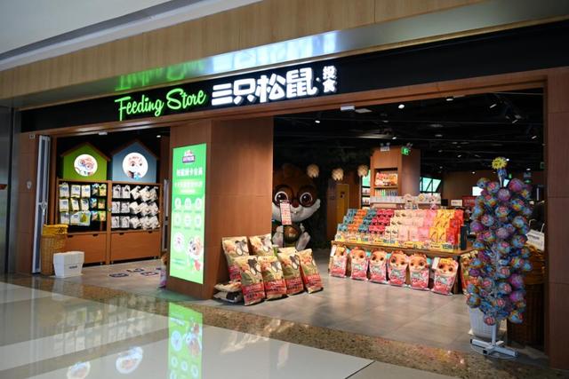 零食三巨头集体“滑铁卢”！亏损上亿，谁“偷”走了它们的利润？