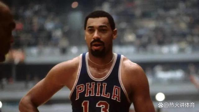 在NBA的历史中，哪个位置球员，历史第二和历史第一差距最小