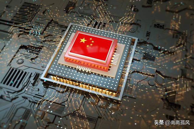 美国，一锤子一锤子，“帮”中国砸出了一副钢筋铁骨