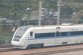 潮汕地区火车票依然一票难求，汕汕高铁上架春运第一班加开班次图片