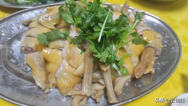 边城郁德封漫记 : 在舌尖与记忆里穿行