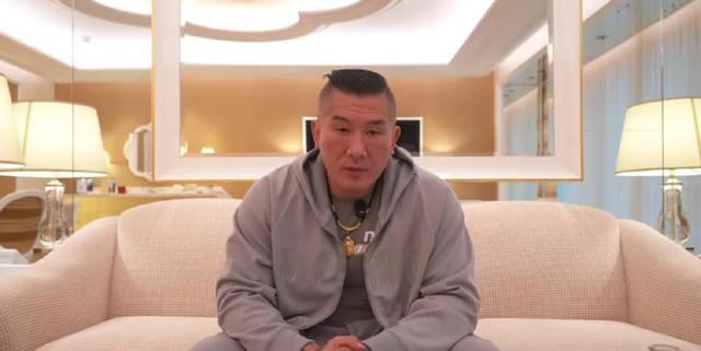 邱毅预言成真！馆长之后，吴子嘉表态：我是中国人，民进党慌了？