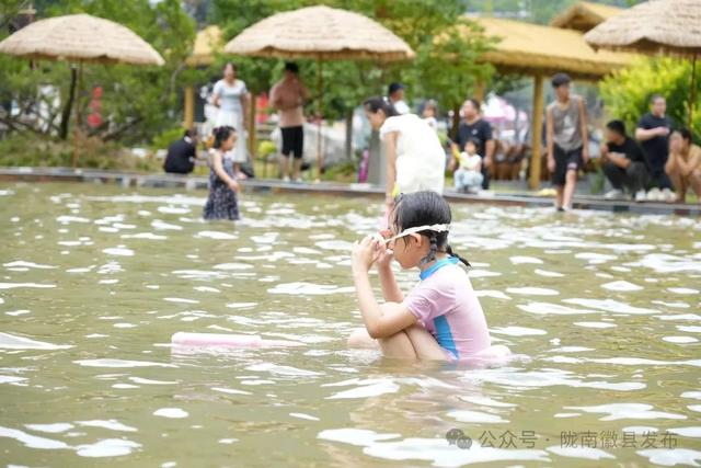 徽县虞关乡燧云关星海仙踪露营基地开业