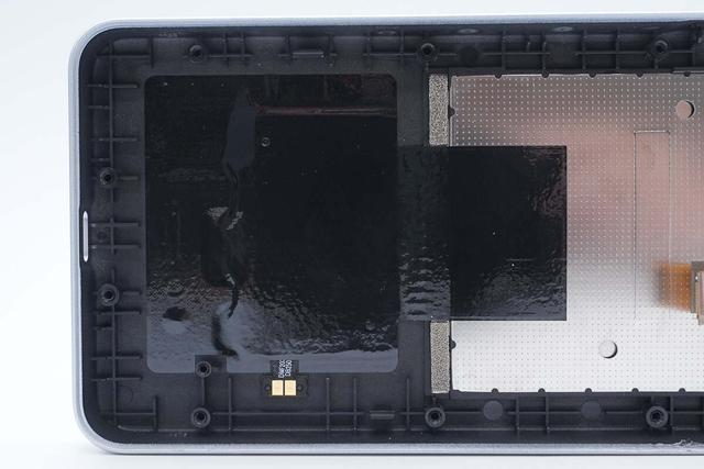 高达1999元售价是怎样的用料做过水准？中兴U60 Pro 5G随身WiFi拆解