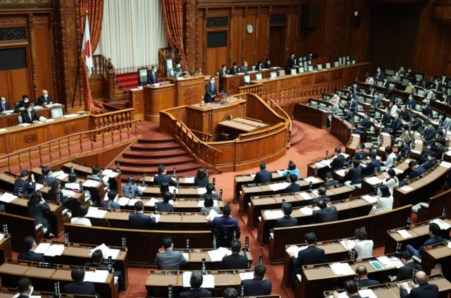 评论员：高市早苗首相梦恐彻底泡汤